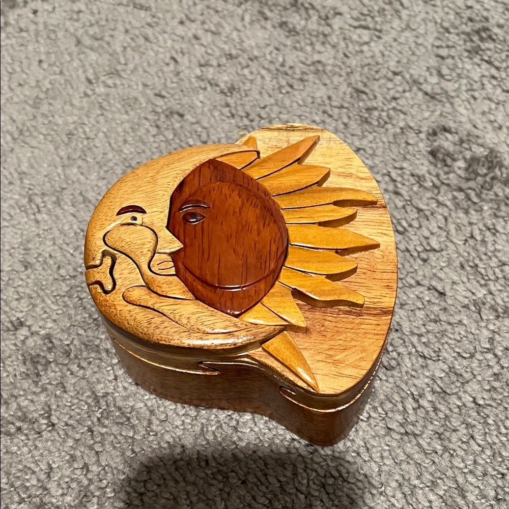 Wooden Sun & Moon Trinket Box - Natural Brown